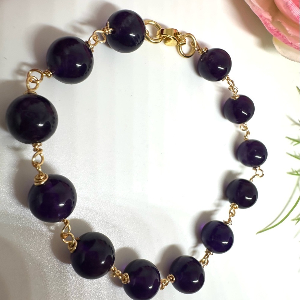 NEW⚜️AMETHYST Gemstone Beaded Bracelet - Picture 6 of 7